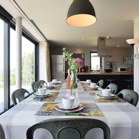 Ferienhaus Heritage Holiday Home In Humain With Private Garden Humain